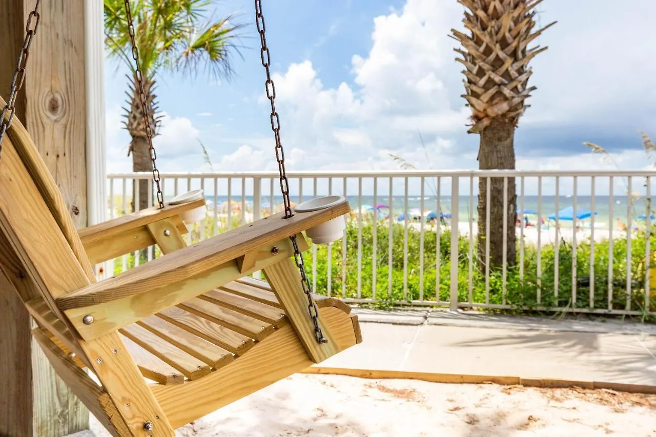 מלון פנמה סיטי ביץ' Bikini Beach Resort